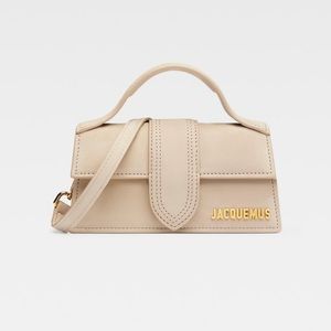 Jacquemus beige clutch